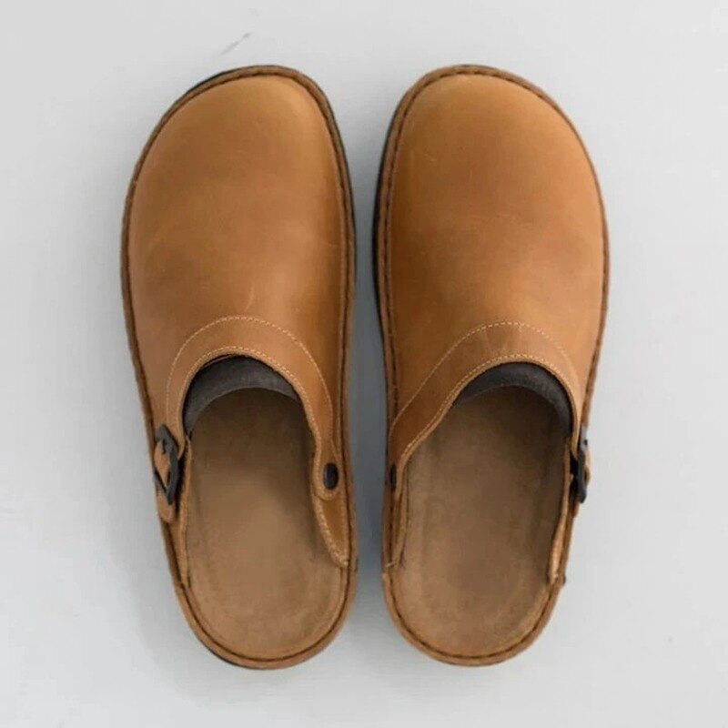 EQ FS – Casual Vol 2 | Men’s Brown Leather Slip-On Clogs with Adjustable Strap